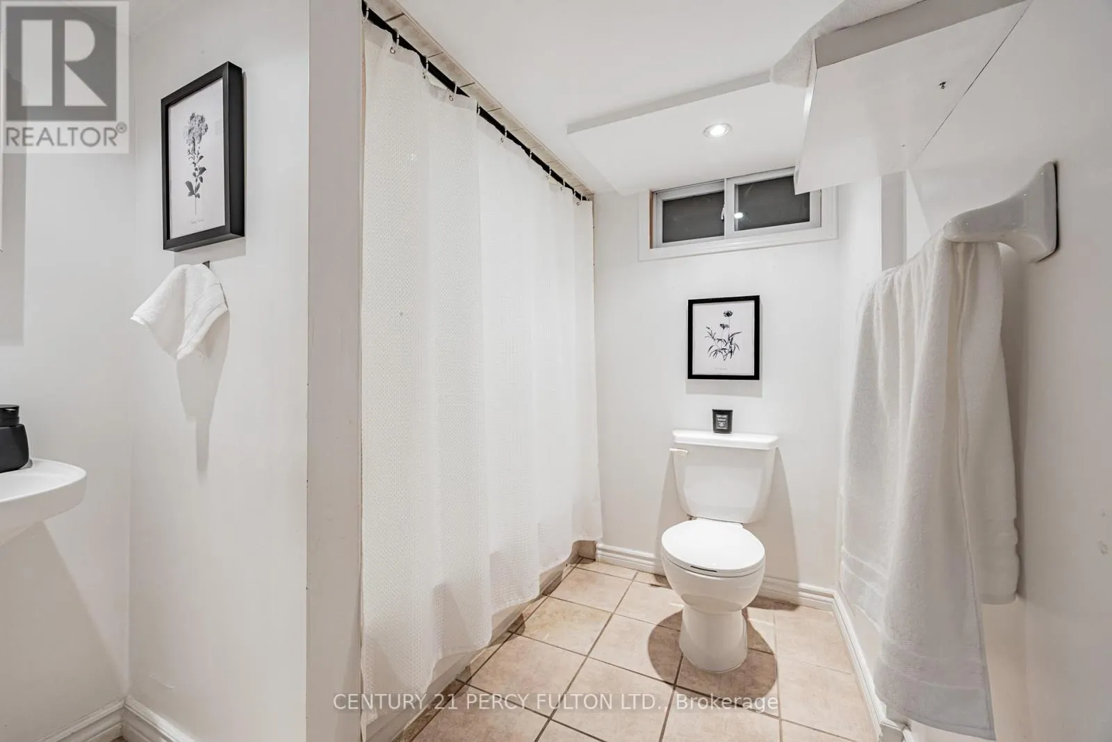 904 SOMERVILLE STREET