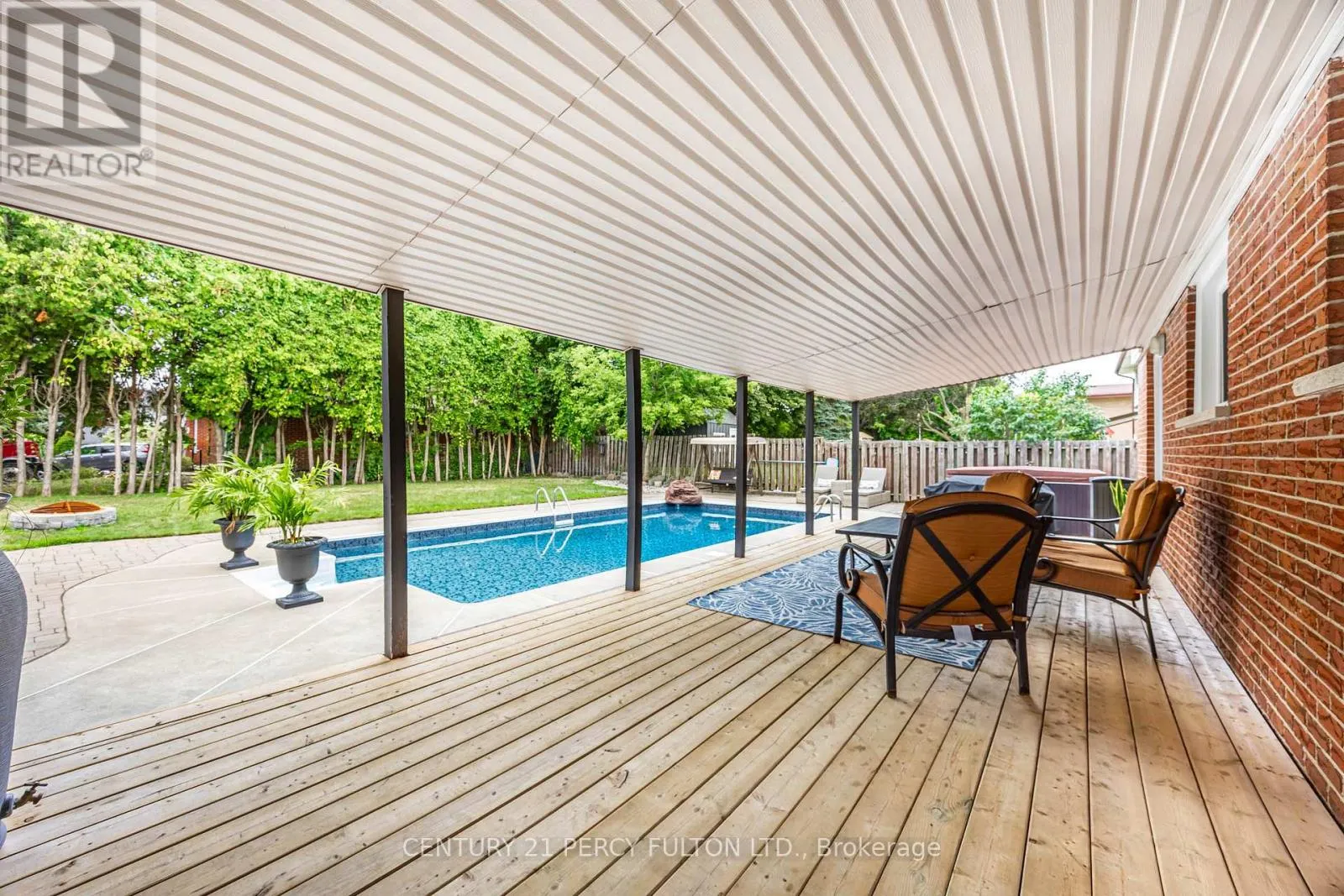 904 SOMERVILLE STREET