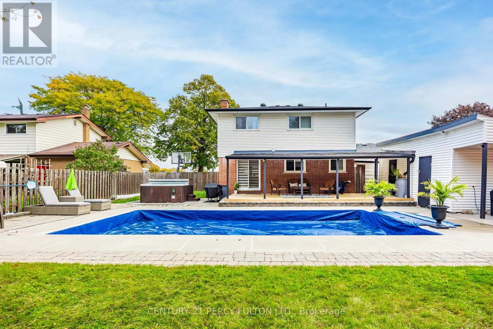 904 SOMERVILLE STREET