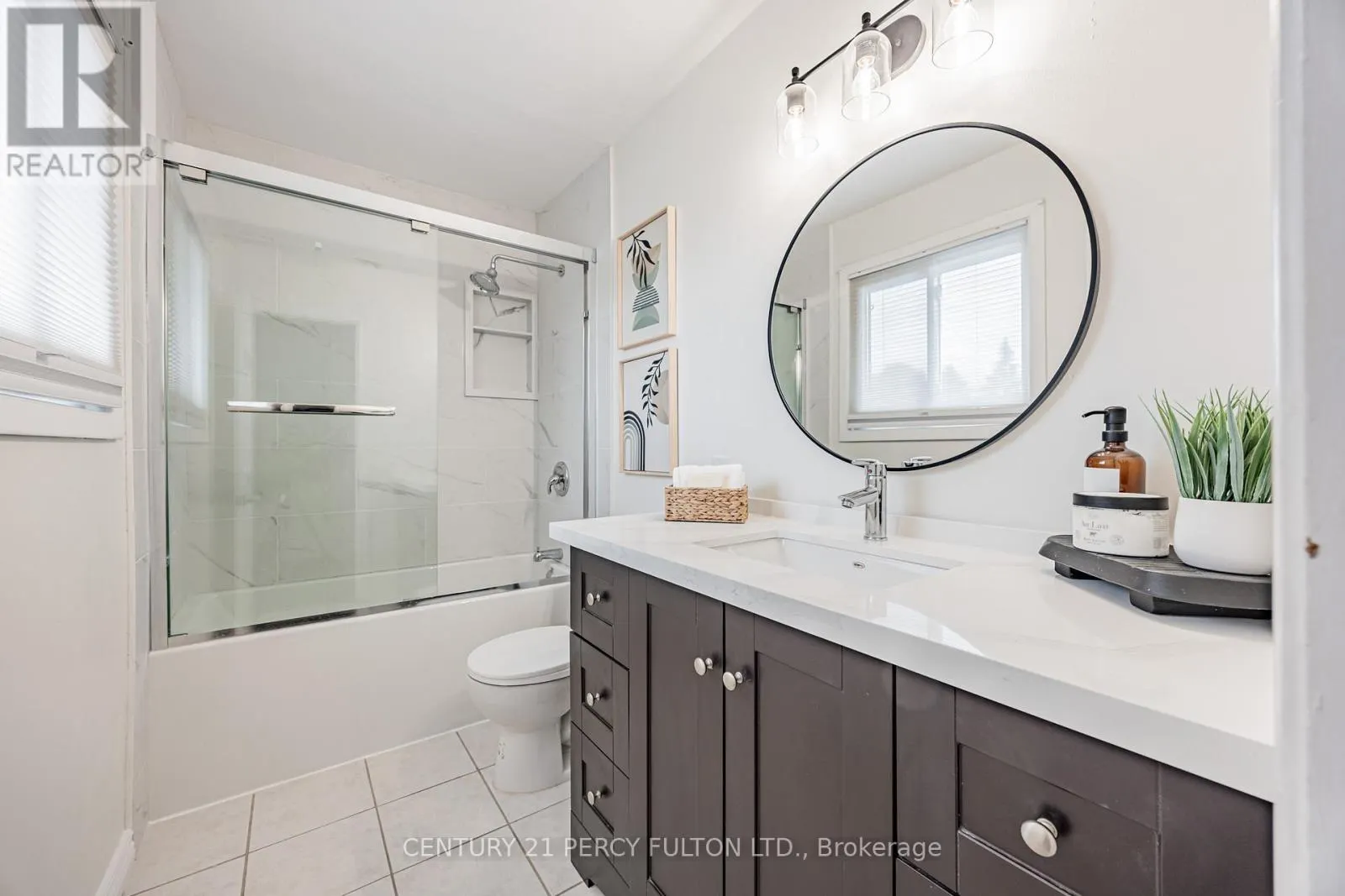 904 SOMERVILLE STREET