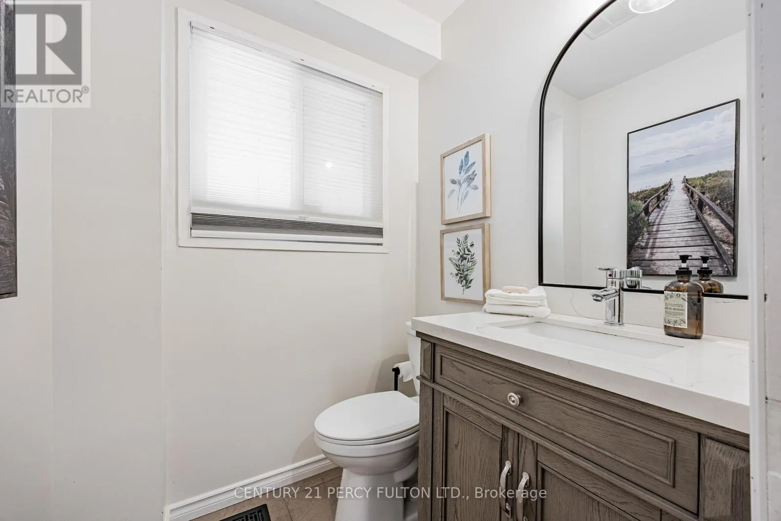 904 SOMERVILLE STREET