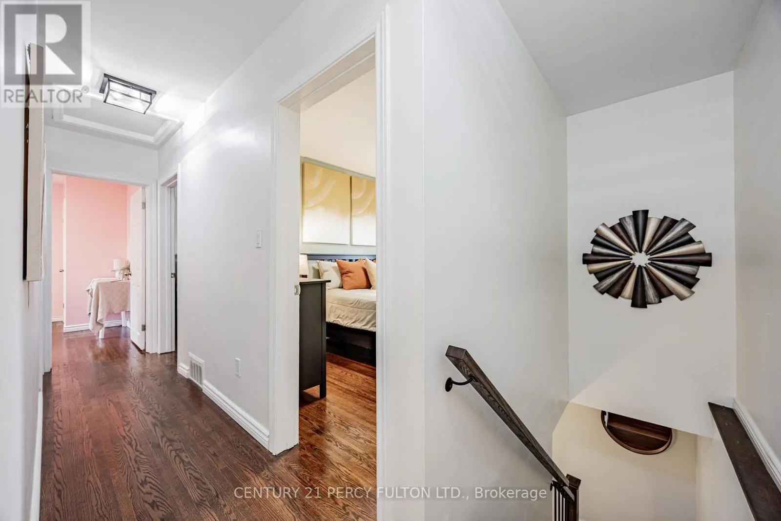 904 SOMERVILLE STREET