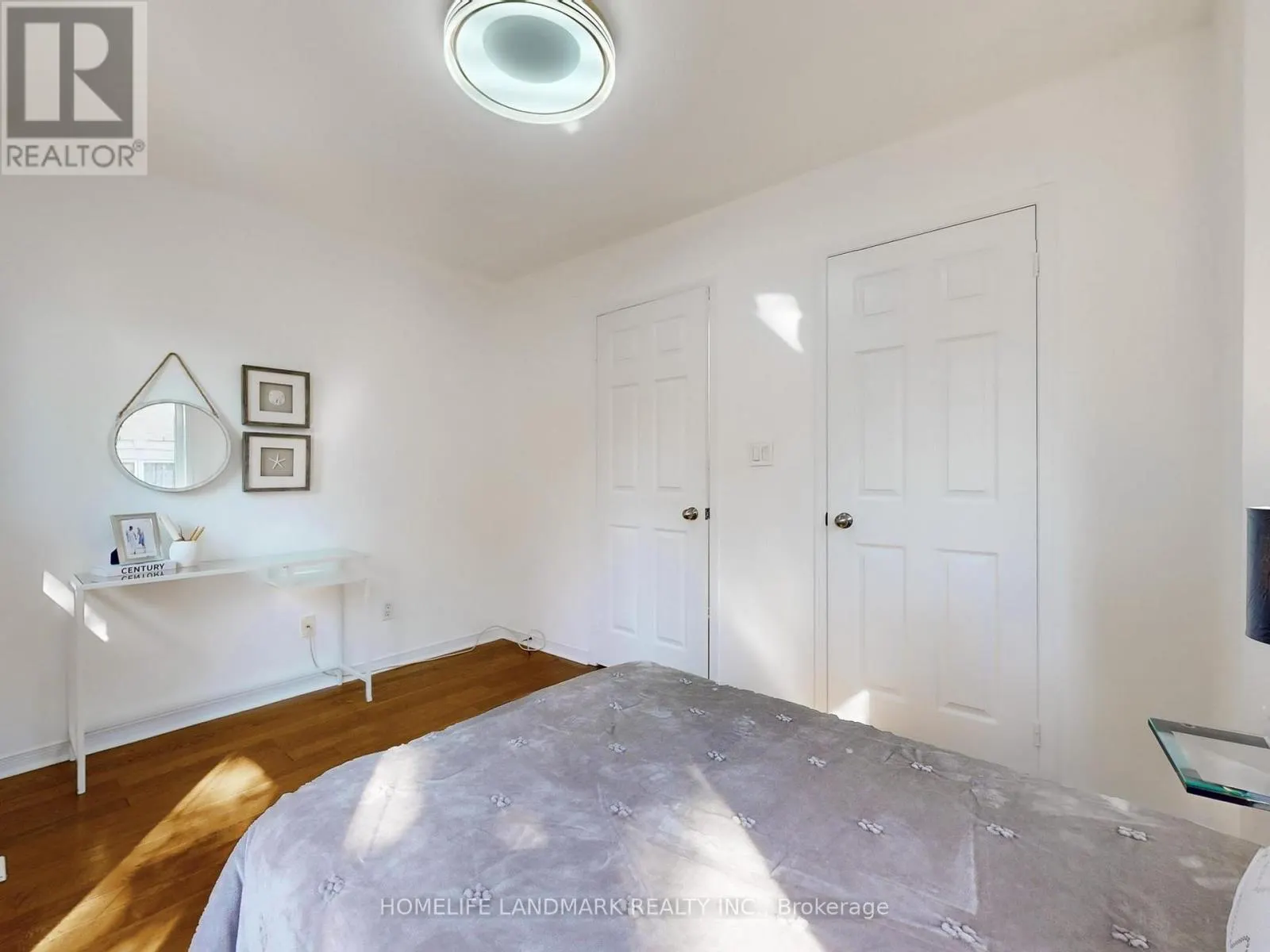 706 - 28 ROSEBANK DRIVE