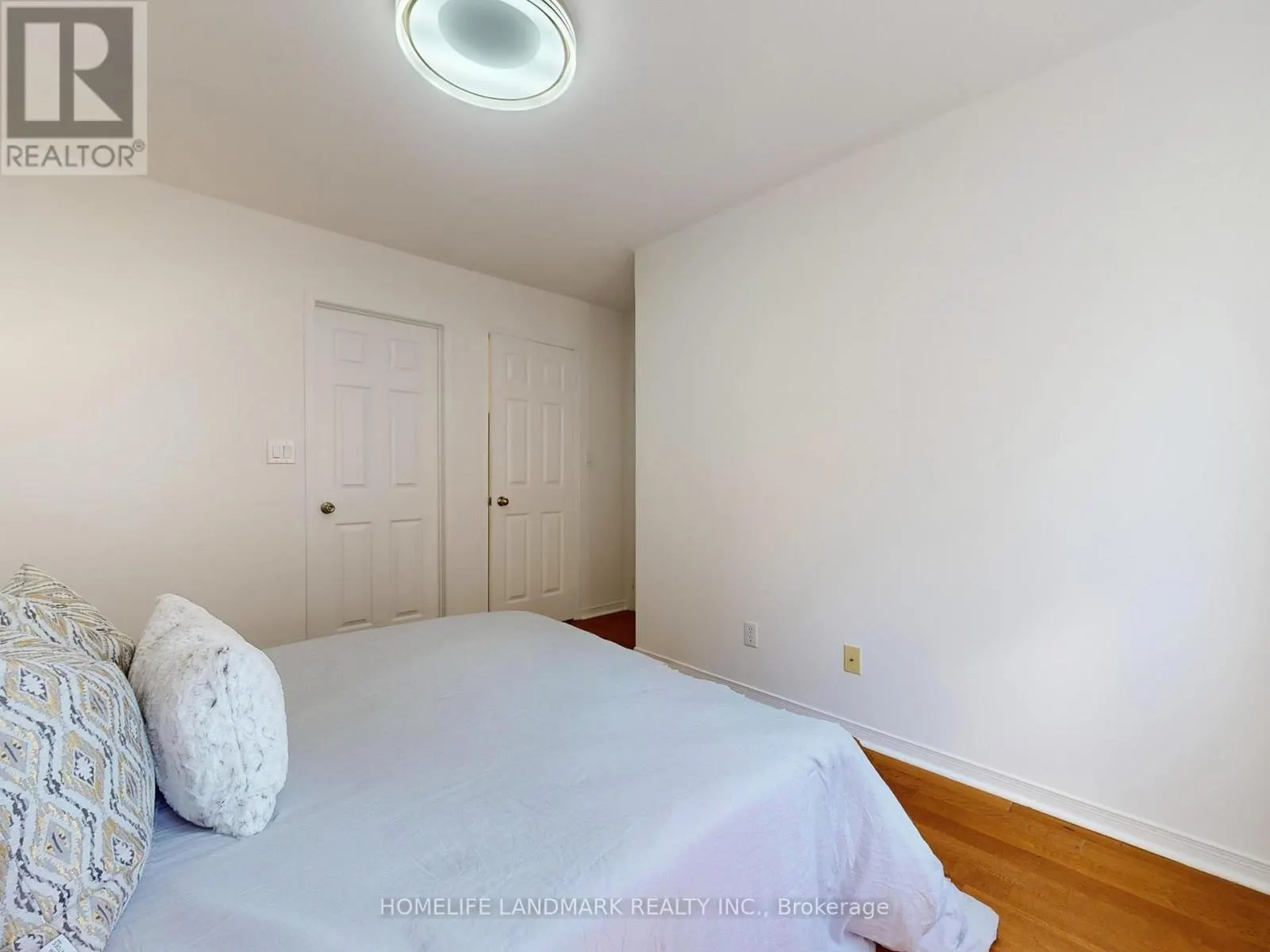 706 - 28 ROSEBANK DRIVE