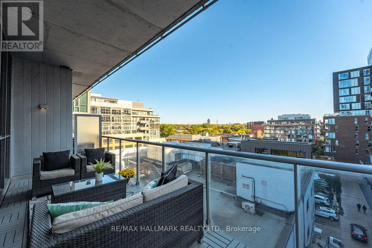 503 - 625 QUEEN STREET E