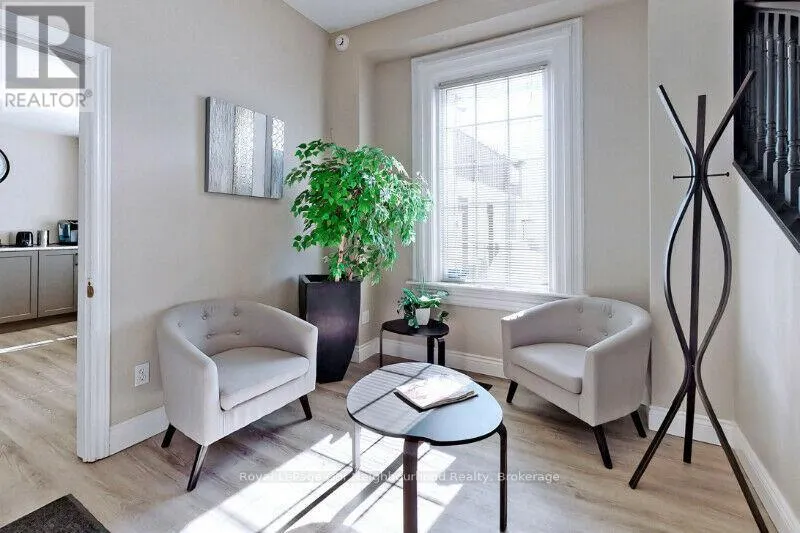 5 - 71 ALBERT STREET, #5