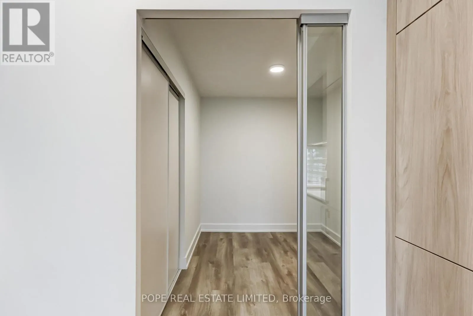 509 - 150 LOGAN AVENUE