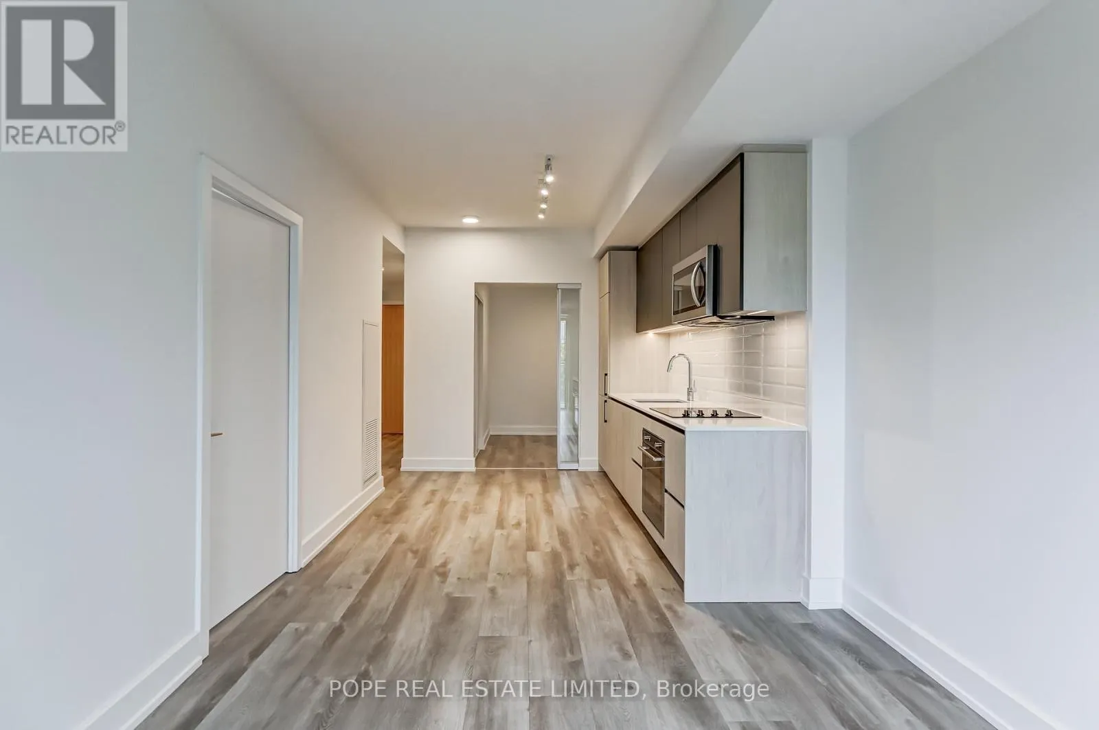 509 - 150 LOGAN AVENUE