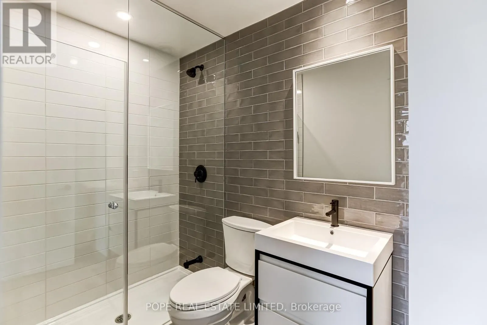 509 - 150 LOGAN AVENUE