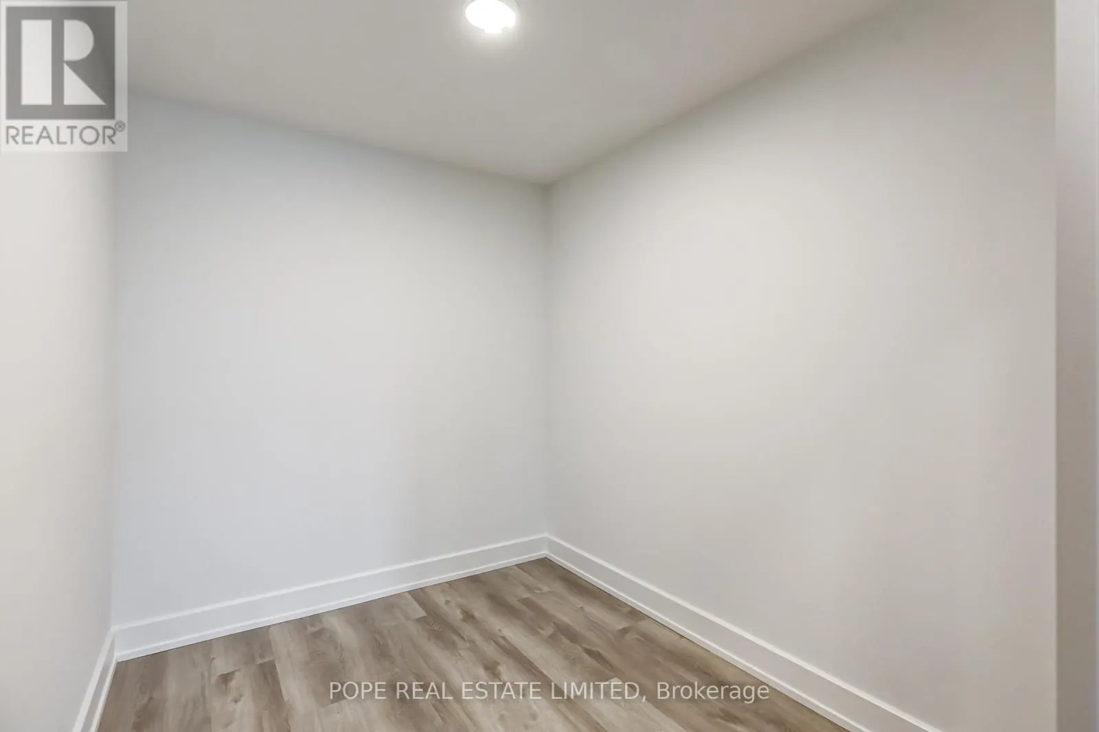 509 - 150 LOGAN AVENUE