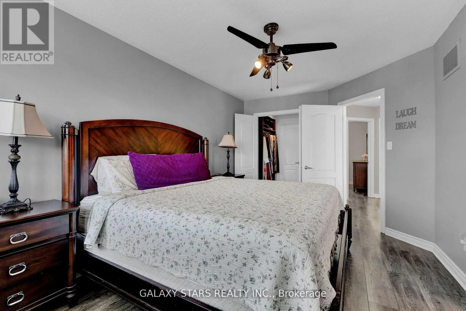 74 NORTHGROVE CRESCENT