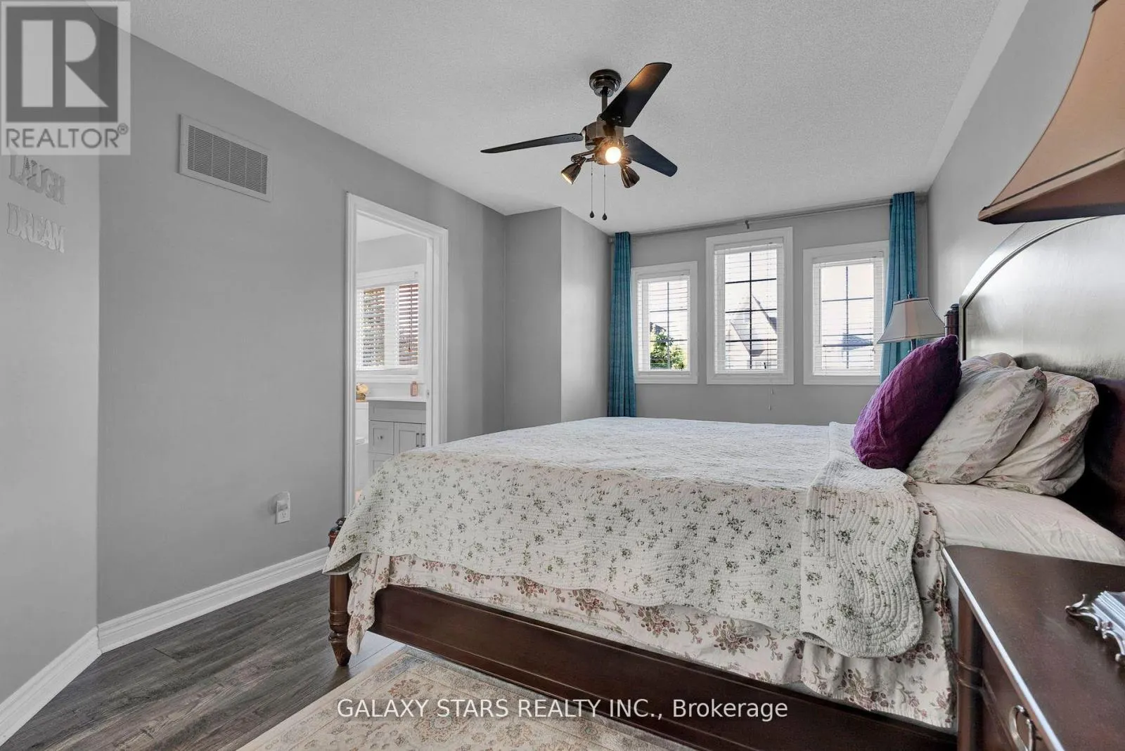 74 NORTHGROVE CRESCENT