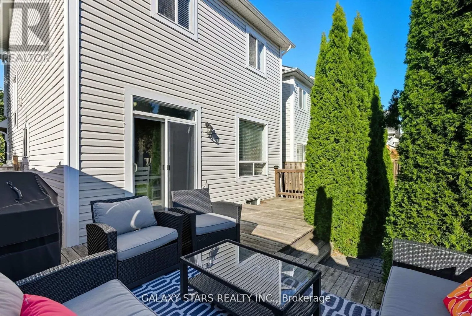 74 NORTHGROVE CRESCENT