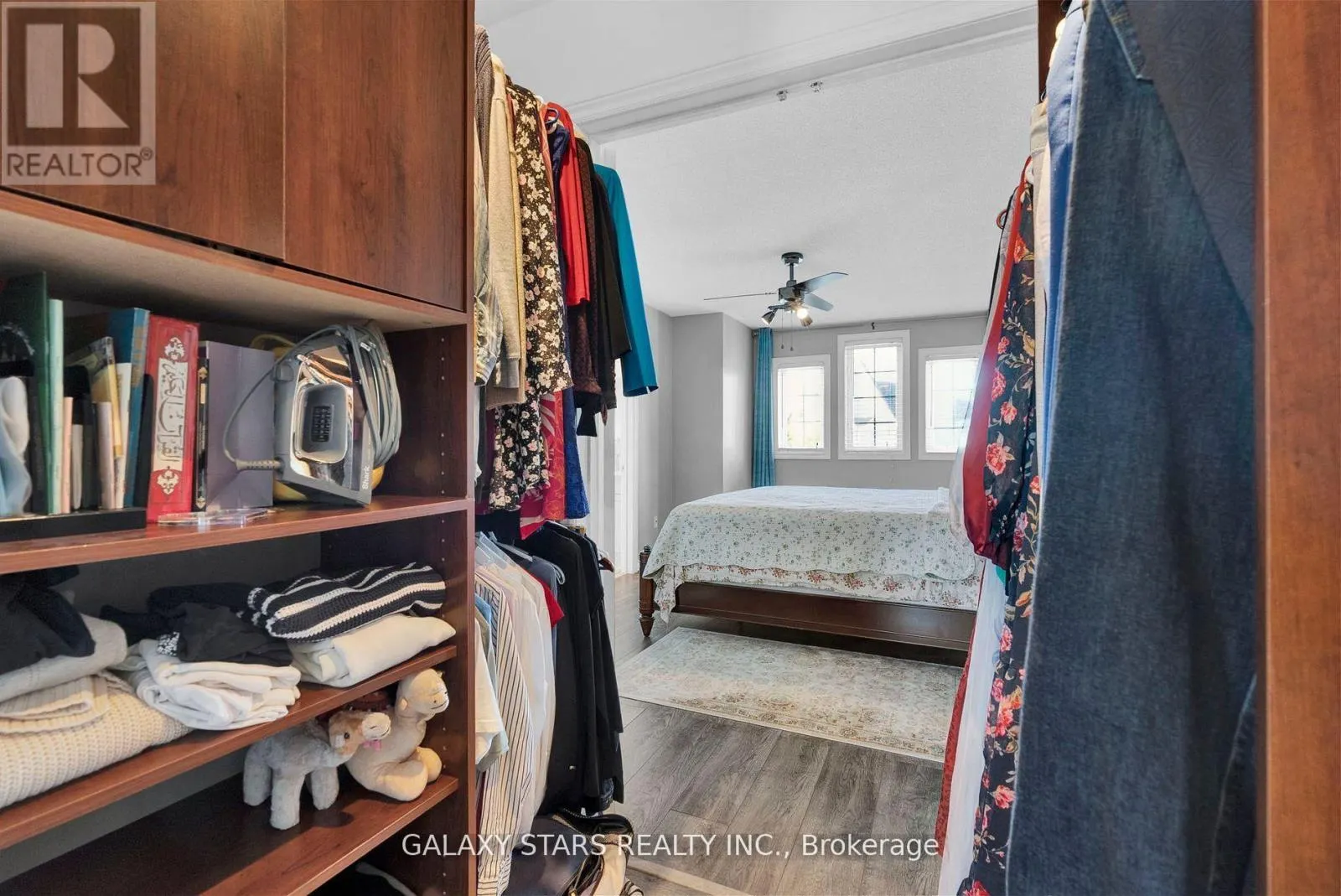 74 NORTHGROVE CRESCENT