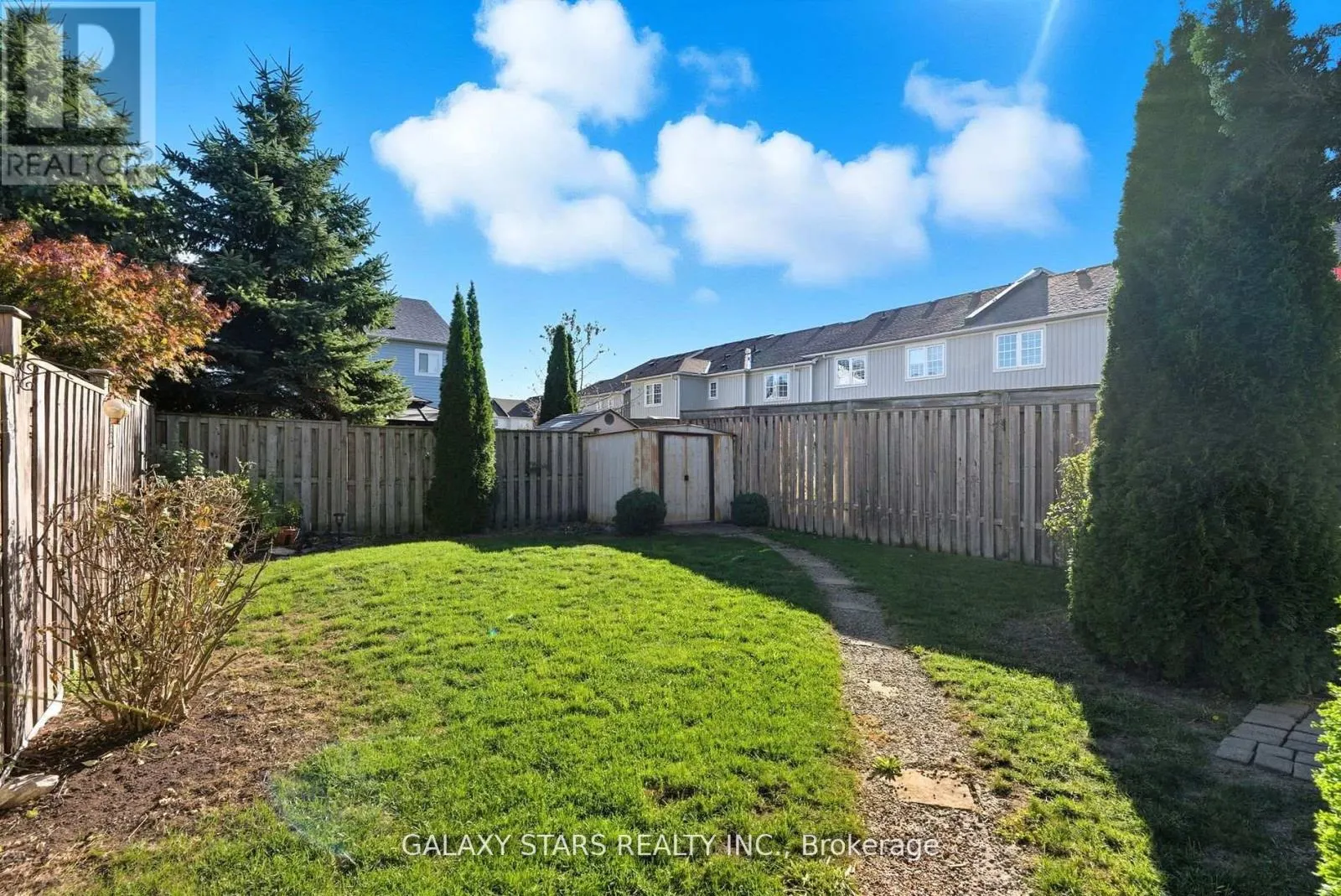 74 NORTHGROVE CRESCENT