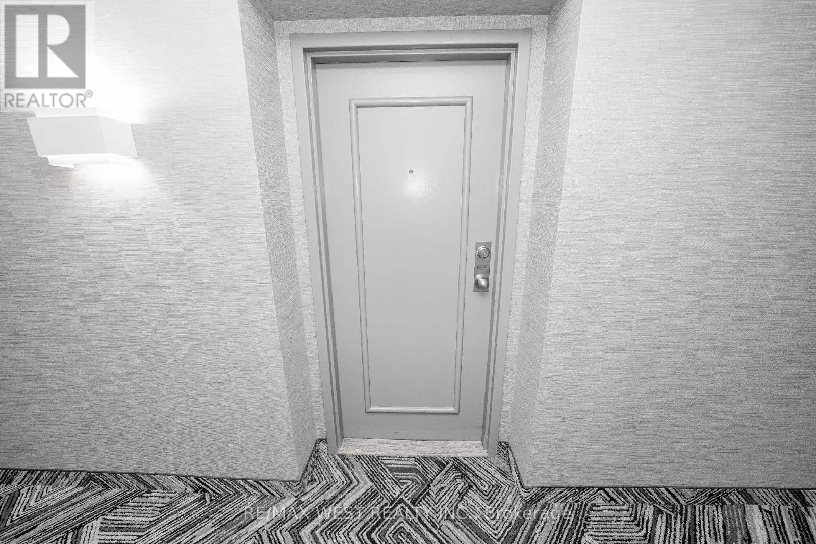 608 - 1470 MIDLAND AVENUE