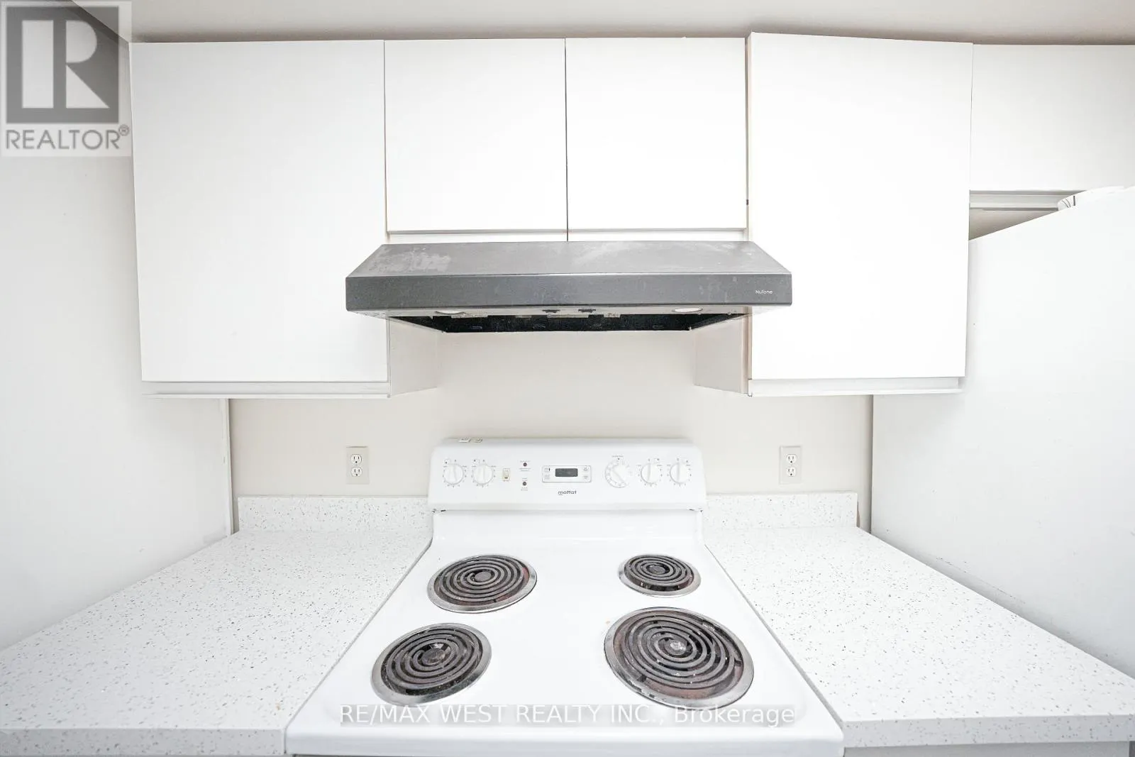 608 - 1470 MIDLAND AVENUE