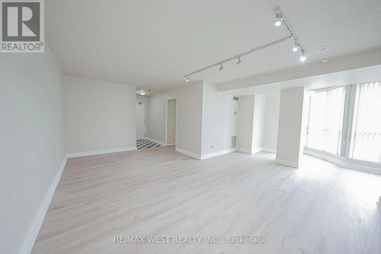 608 - 1470 MIDLAND AVENUE