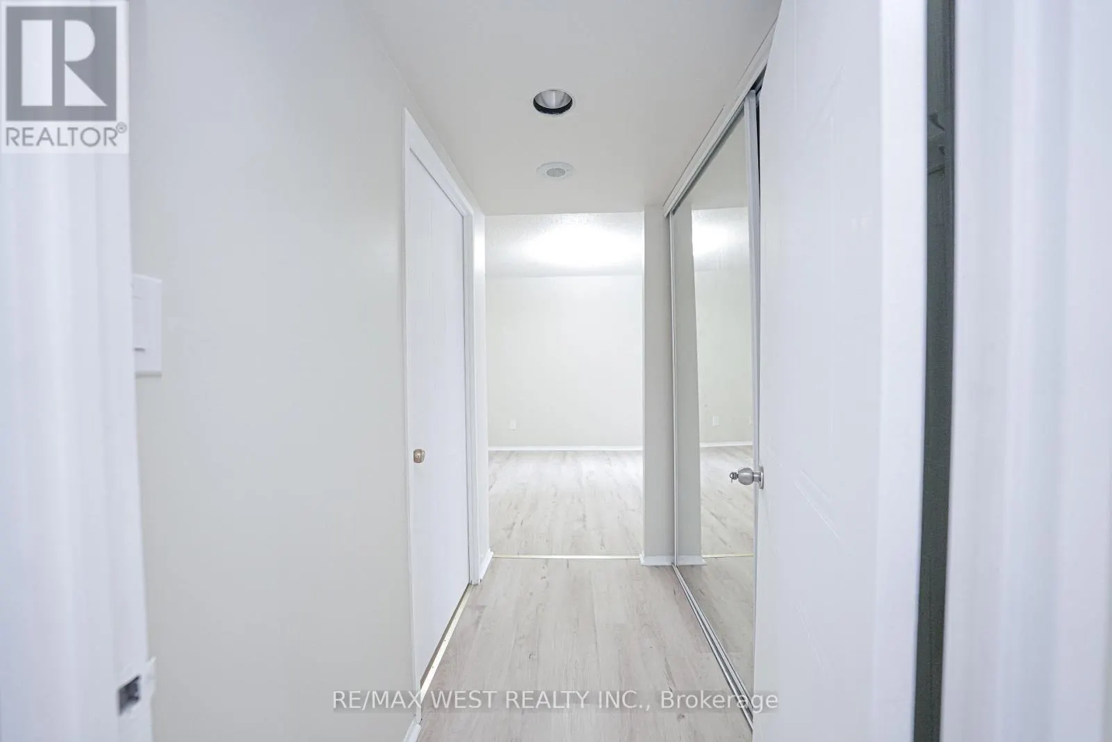 608 - 1470 MIDLAND AVENUE