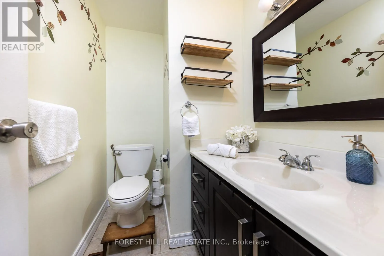 12 - 1 DAVISBROOK BOULEVARD