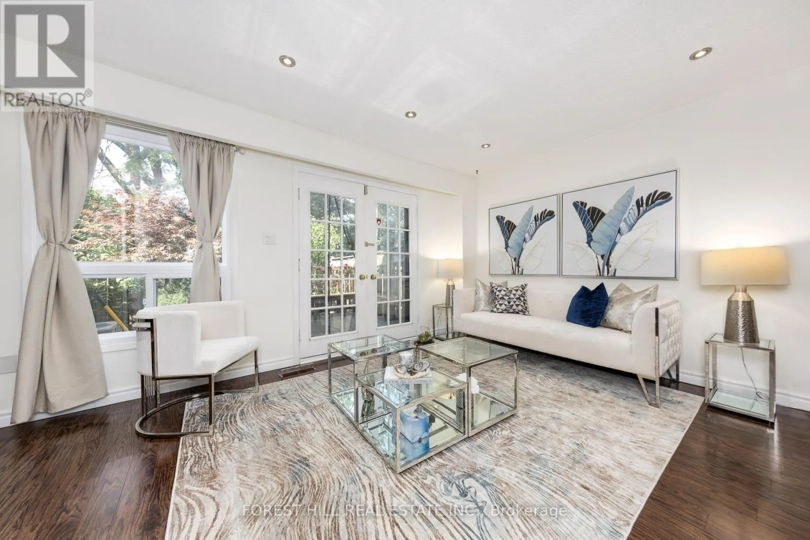 12 - 1 DAVISBROOK BOULEVARD