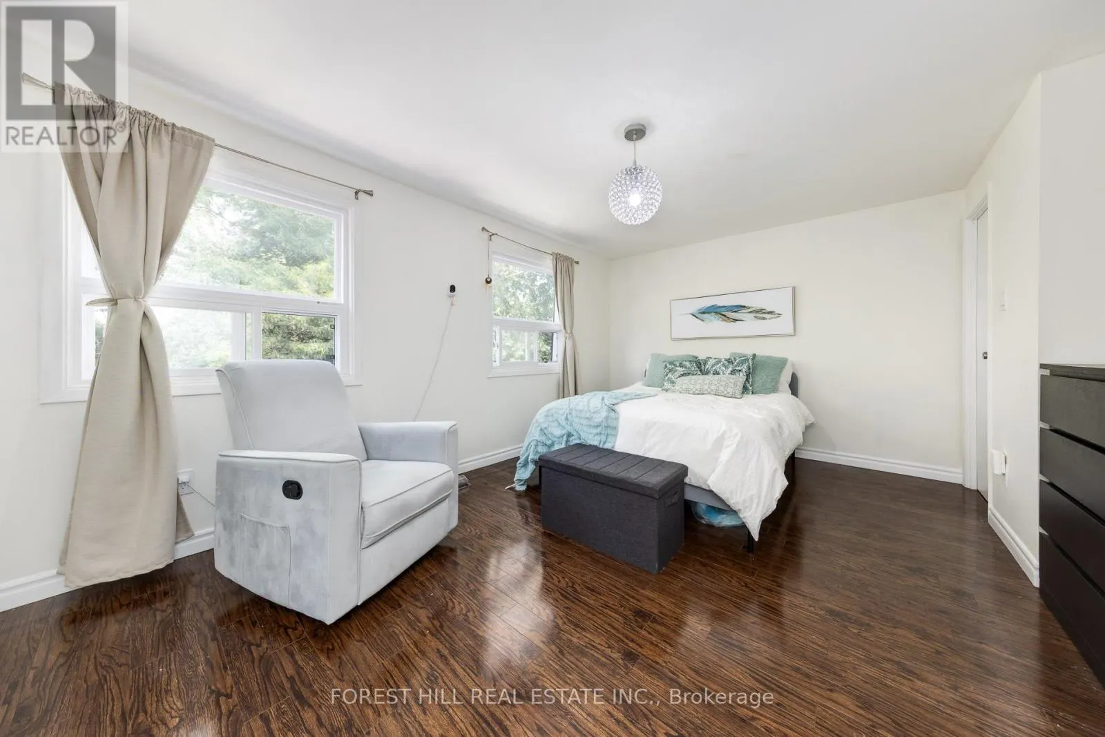 12 - 1 DAVISBROOK BOULEVARD