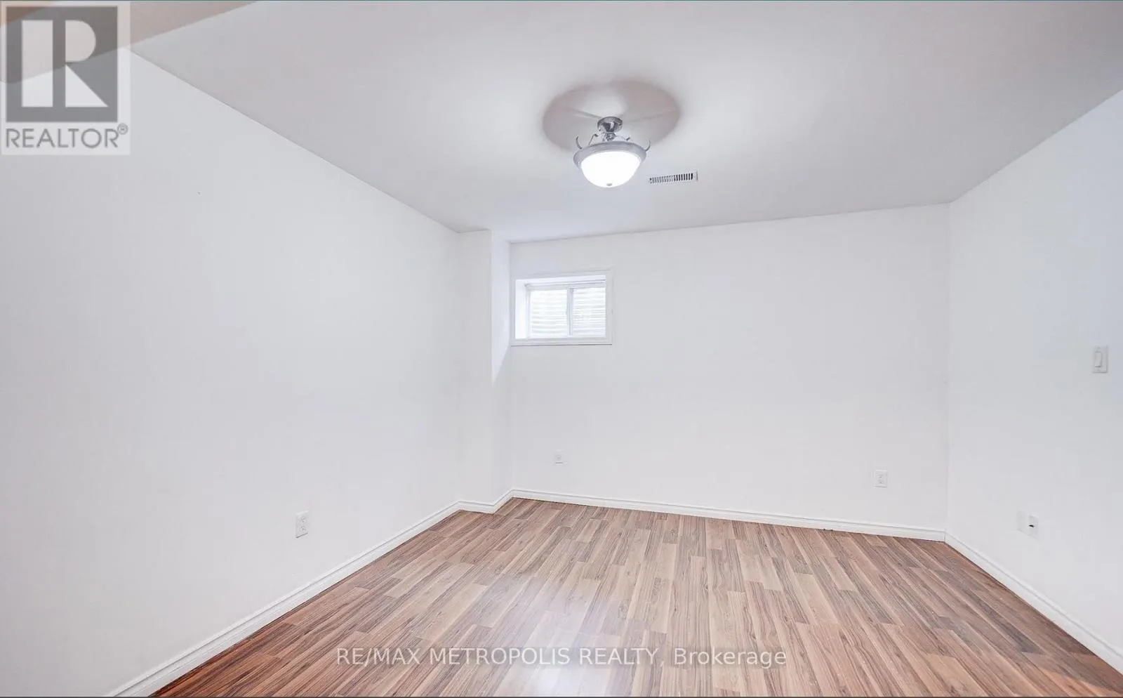 BSMT - 40 HARPER-HILL DRIVE