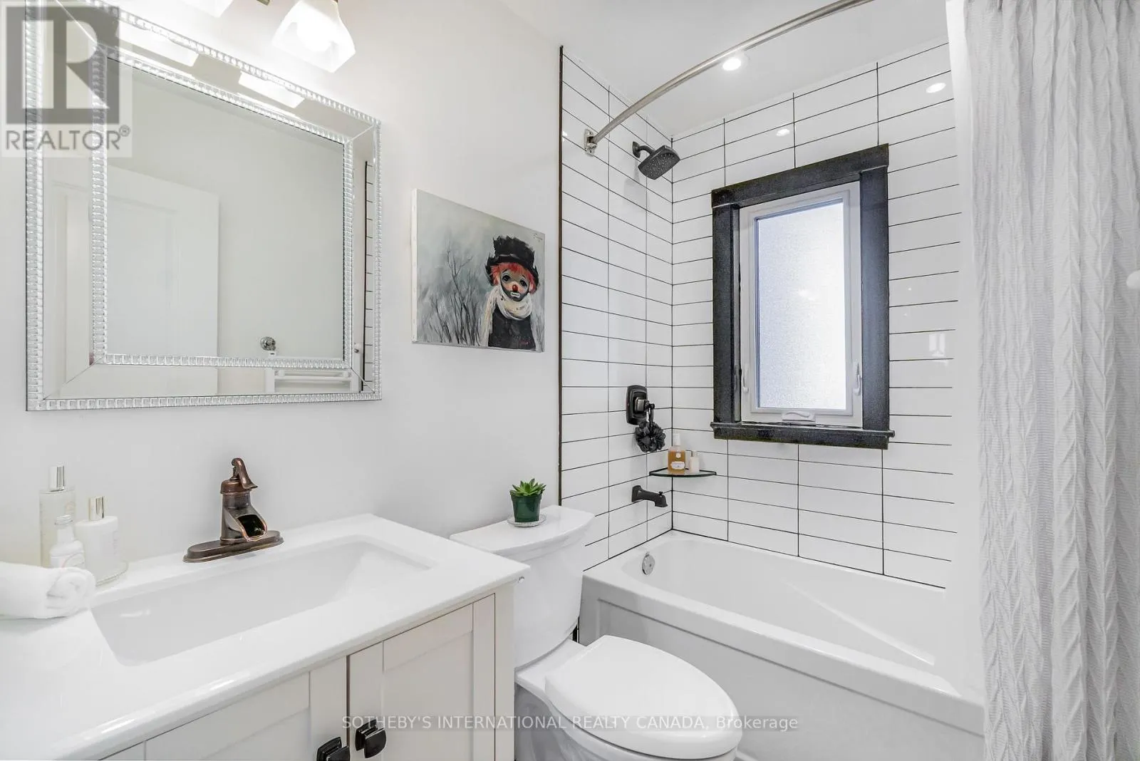 UPPER - 466 SAMMON AVENUE