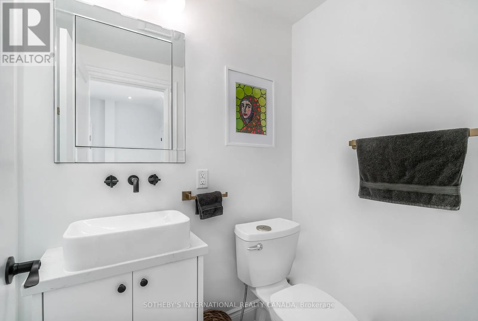 UPPER - 466 SAMMON AVENUE