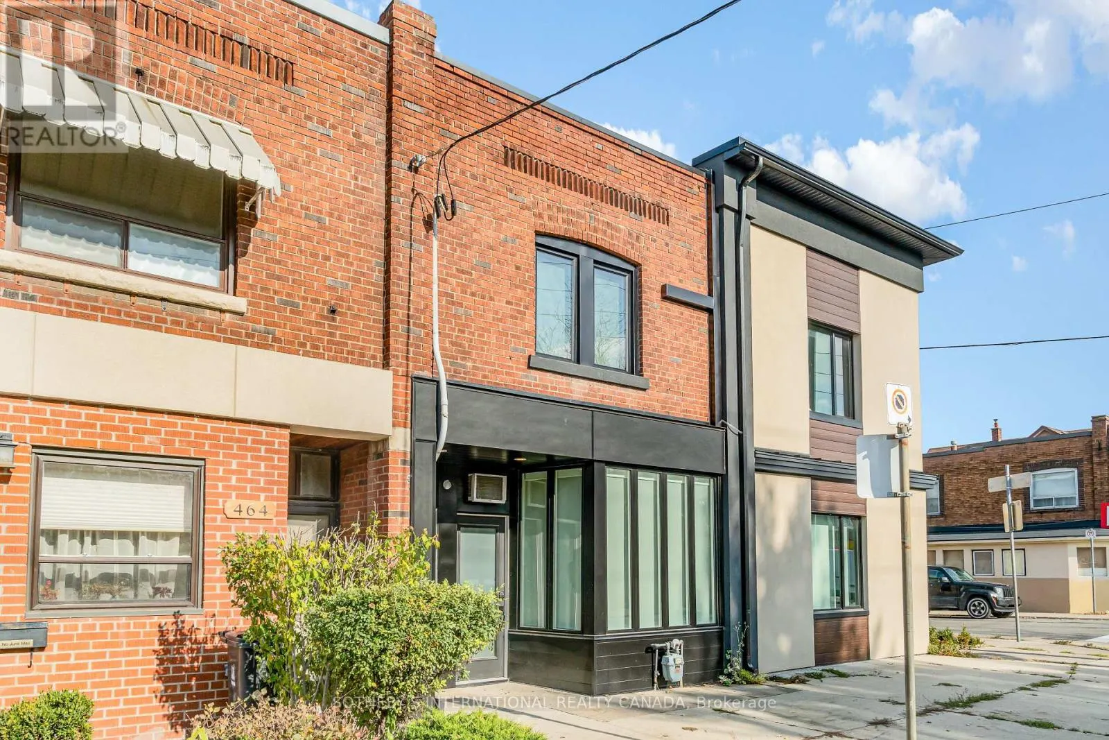 UPPER - 466 SAMMON AVENUE