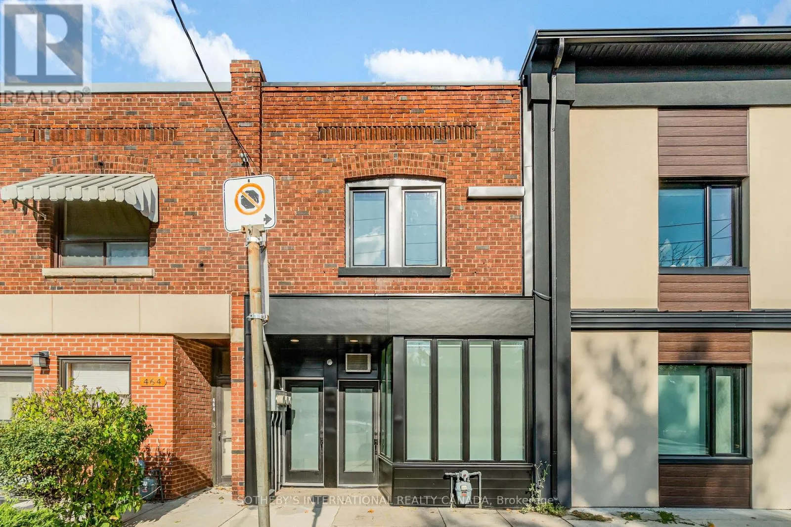 UPPER - 466 SAMMON AVENUE