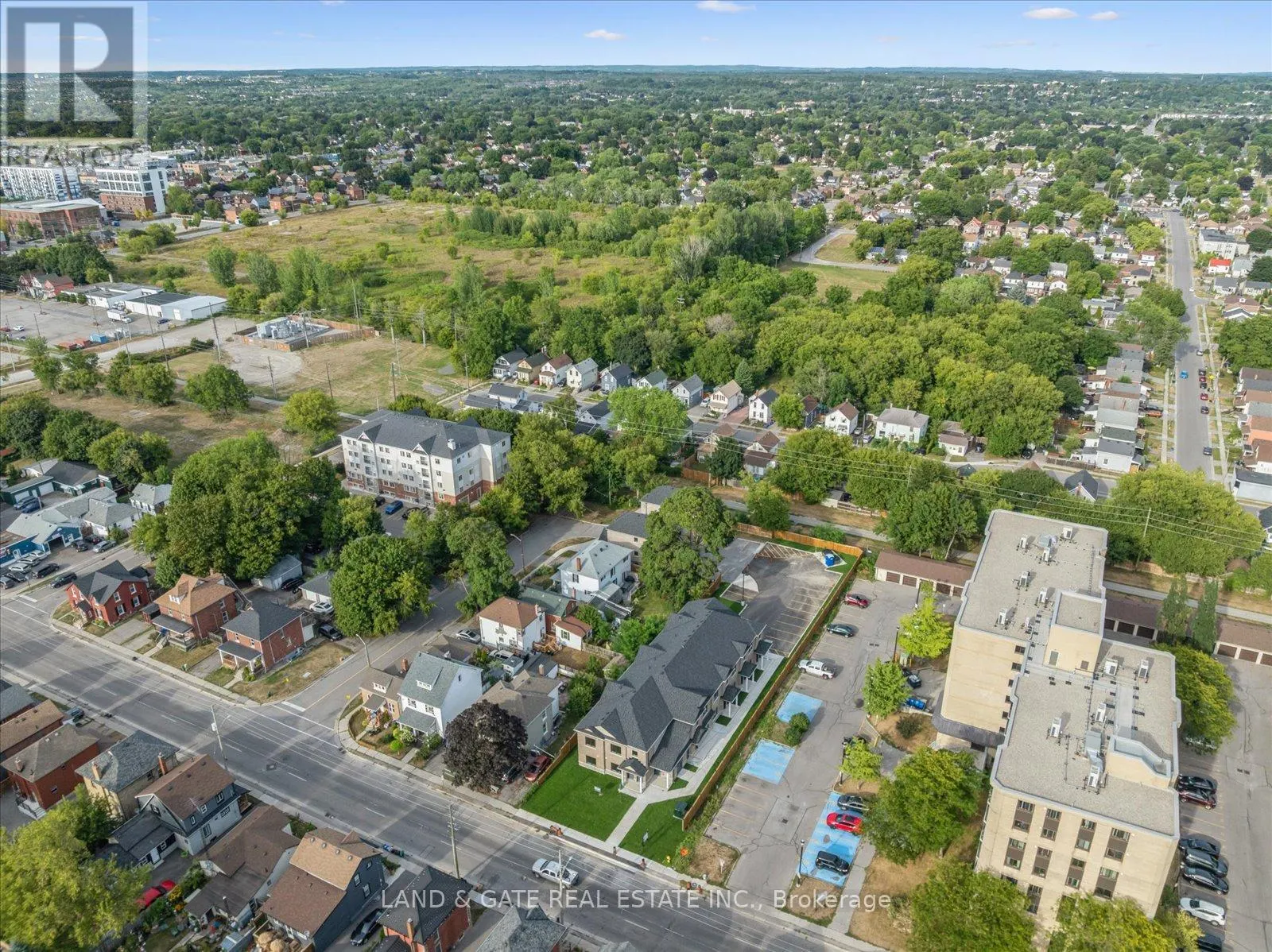 2 - 223 ALBERT STREET, #2