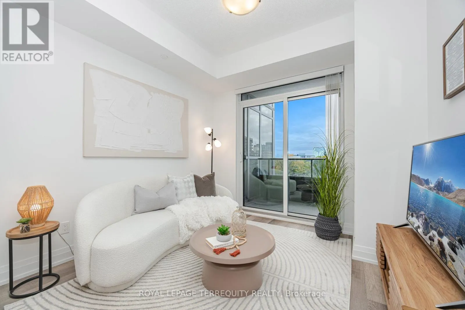 509 - 3121 SHEPPARD AVENUE E