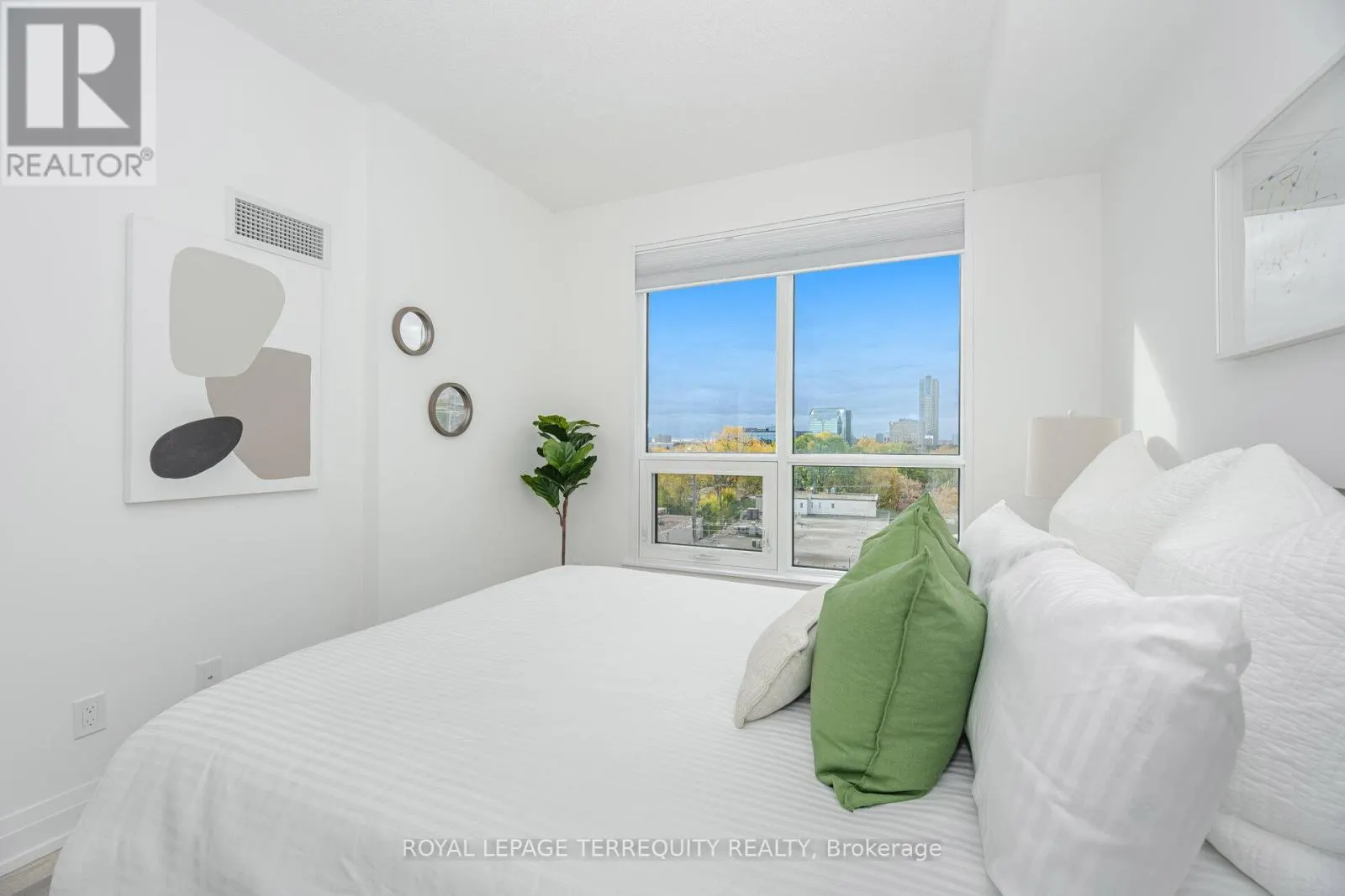 509 - 3121 SHEPPARD AVENUE E