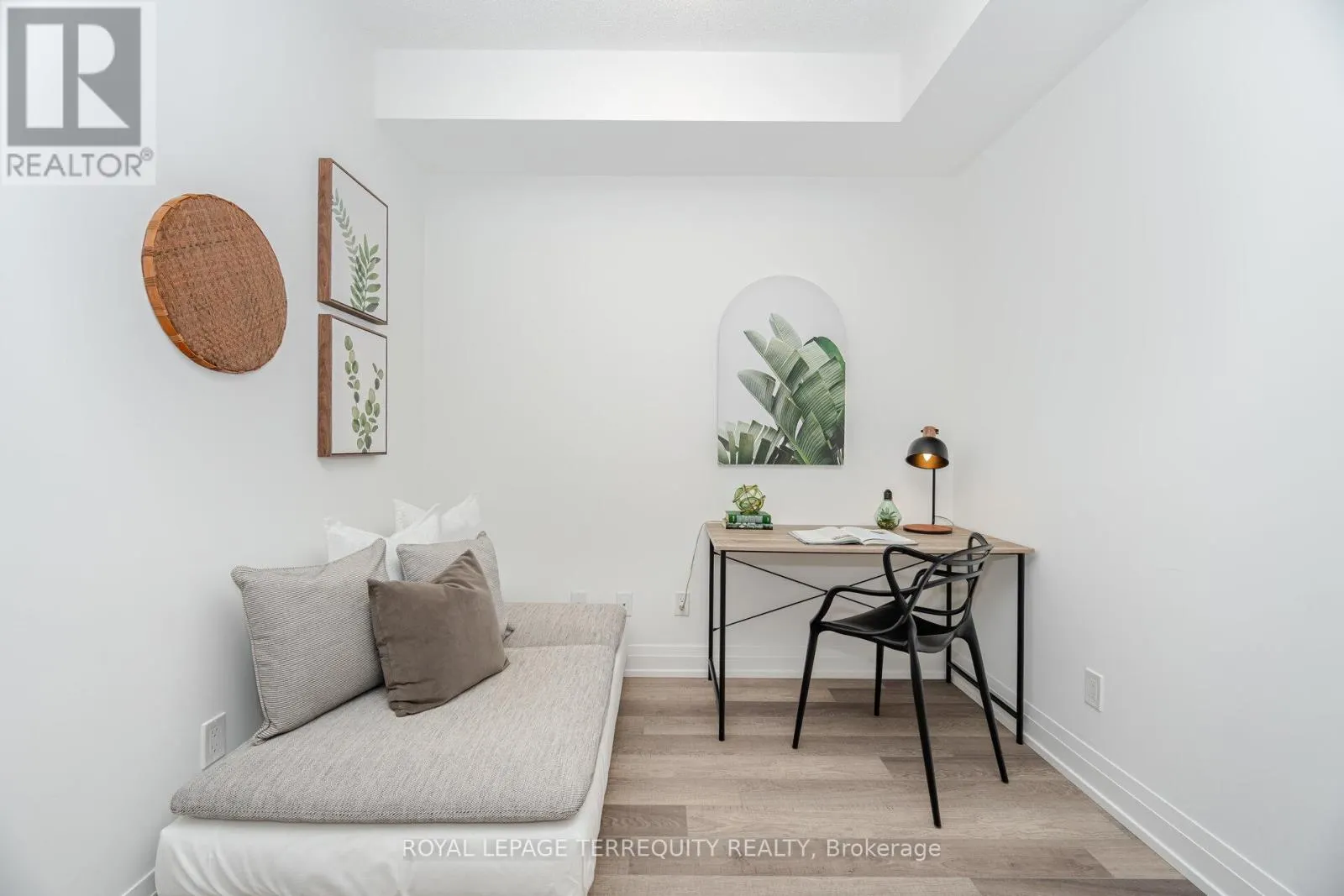 509 - 3121 SHEPPARD AVENUE E