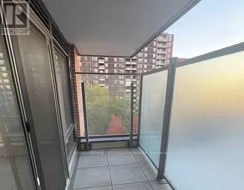 724 - 3270 SHEPPARD AVENUE E