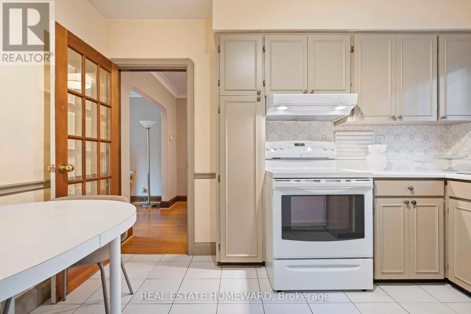 59 PARKVIEW HILL CRESCENT