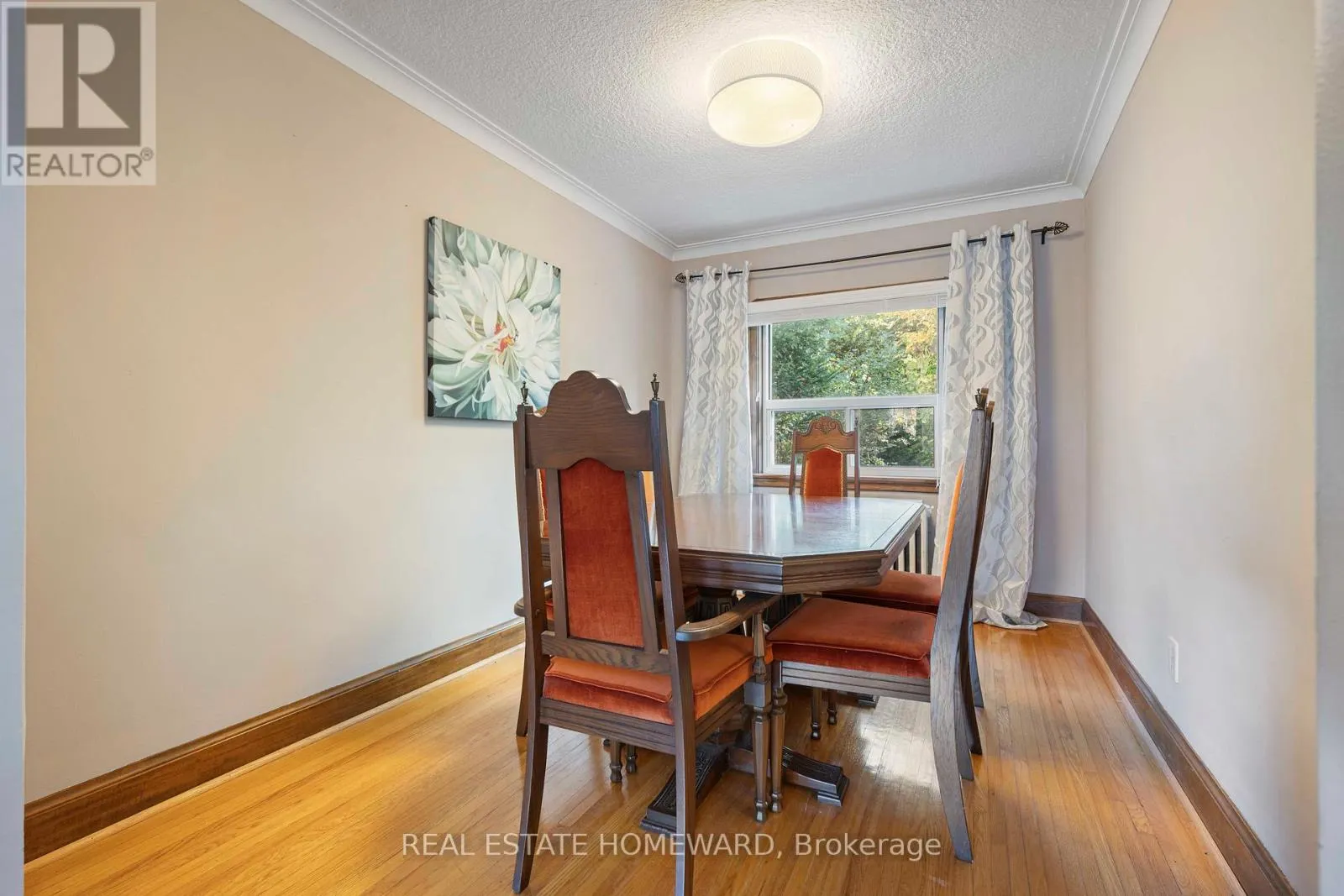 59 PARKVIEW HILL CRESCENT