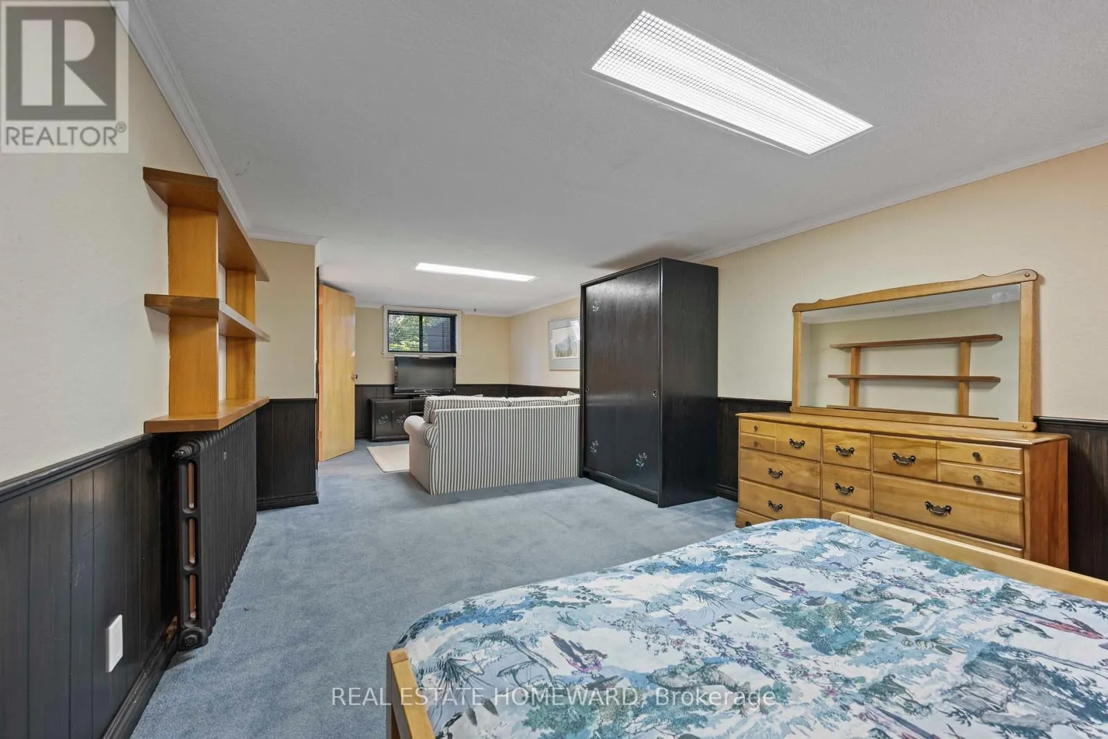 59 PARKVIEW HILL CRESCENT