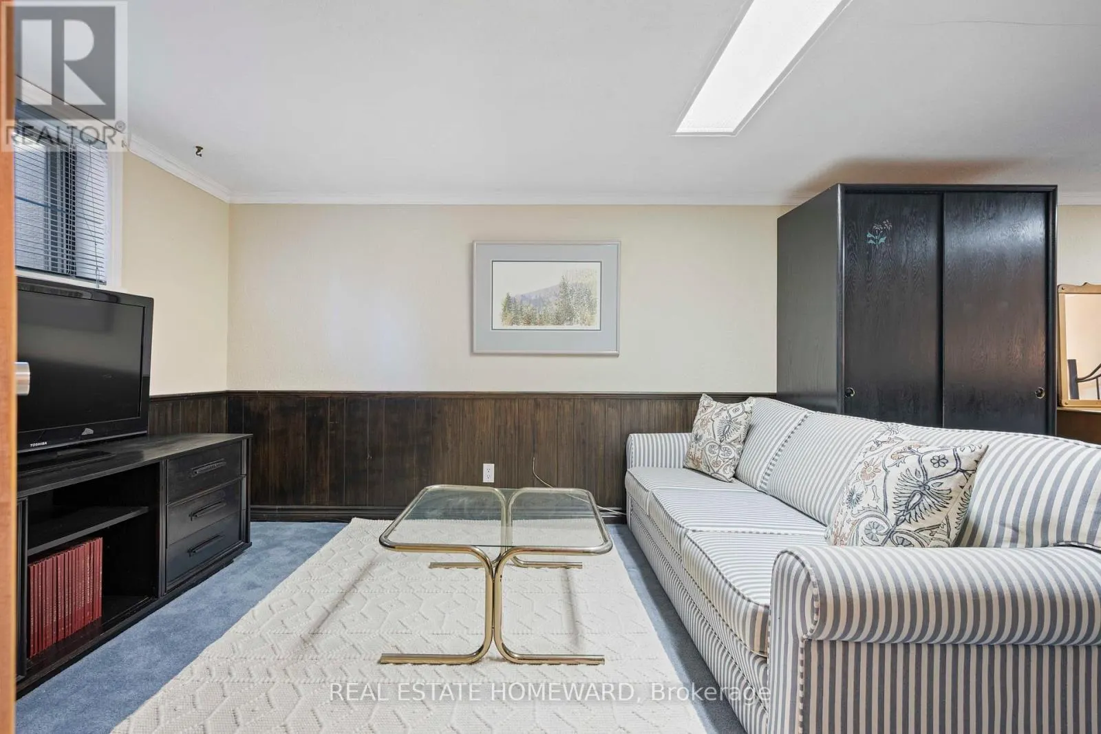 59 PARKVIEW HILL CRESCENT