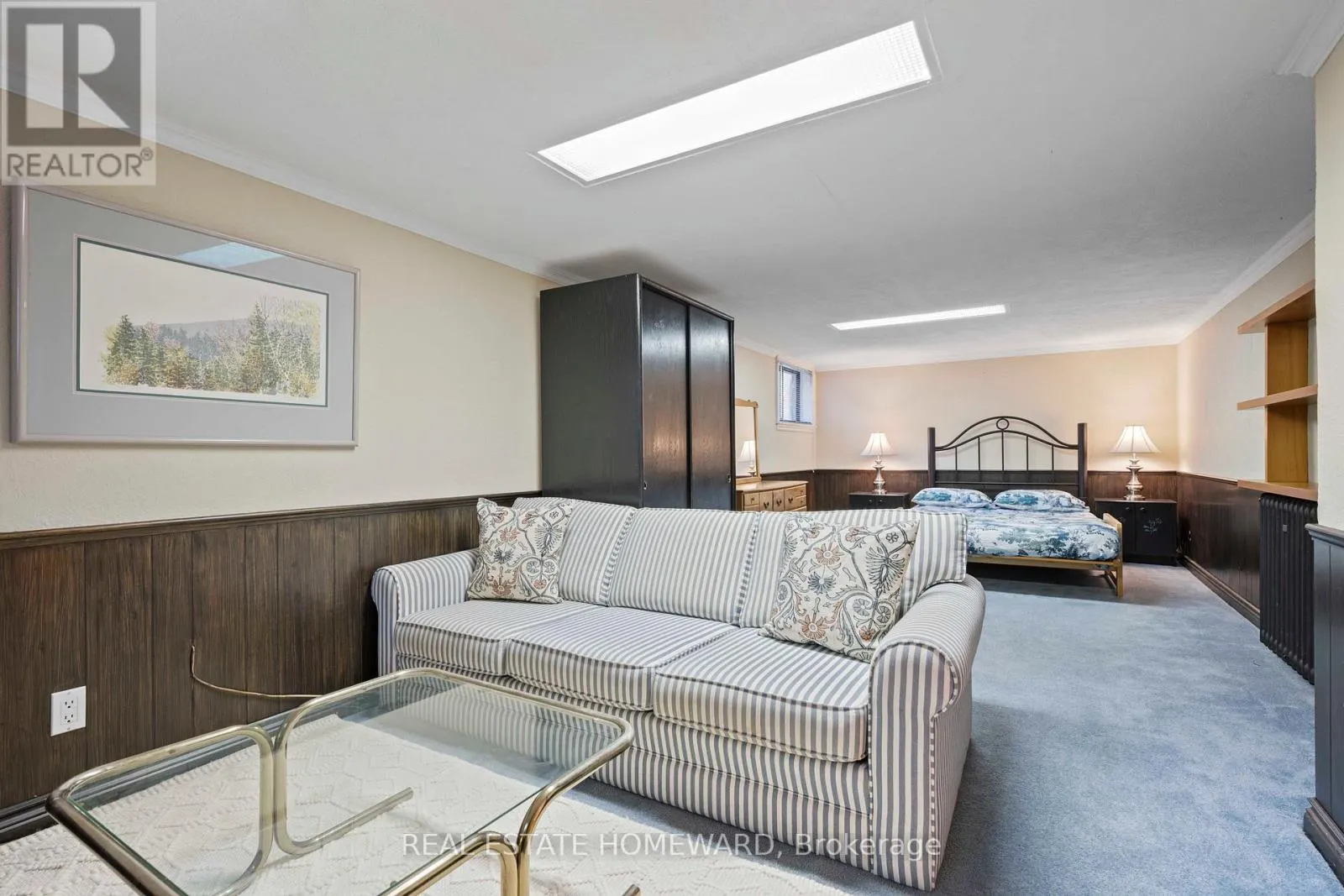 59 PARKVIEW HILL CRESCENT