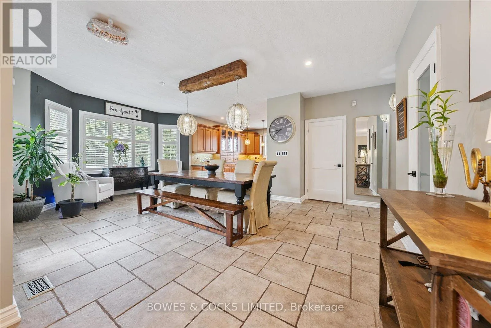 4588 PAYNES CRESCENT