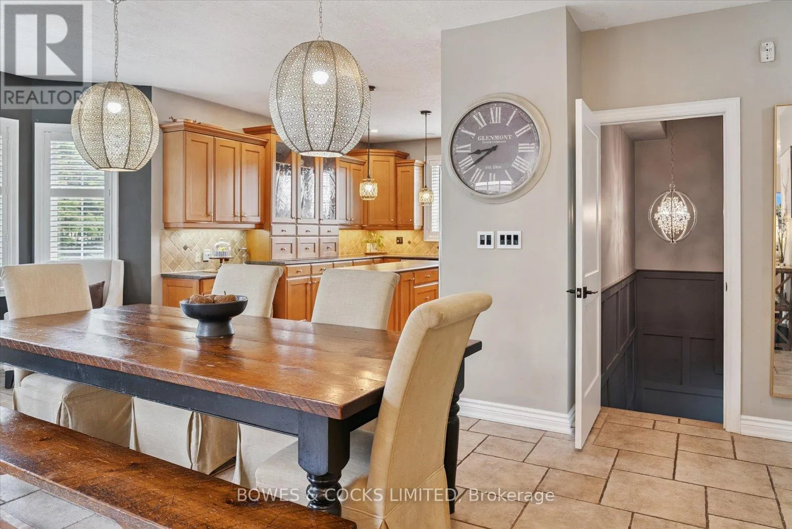 4588 PAYNES CRESCENT