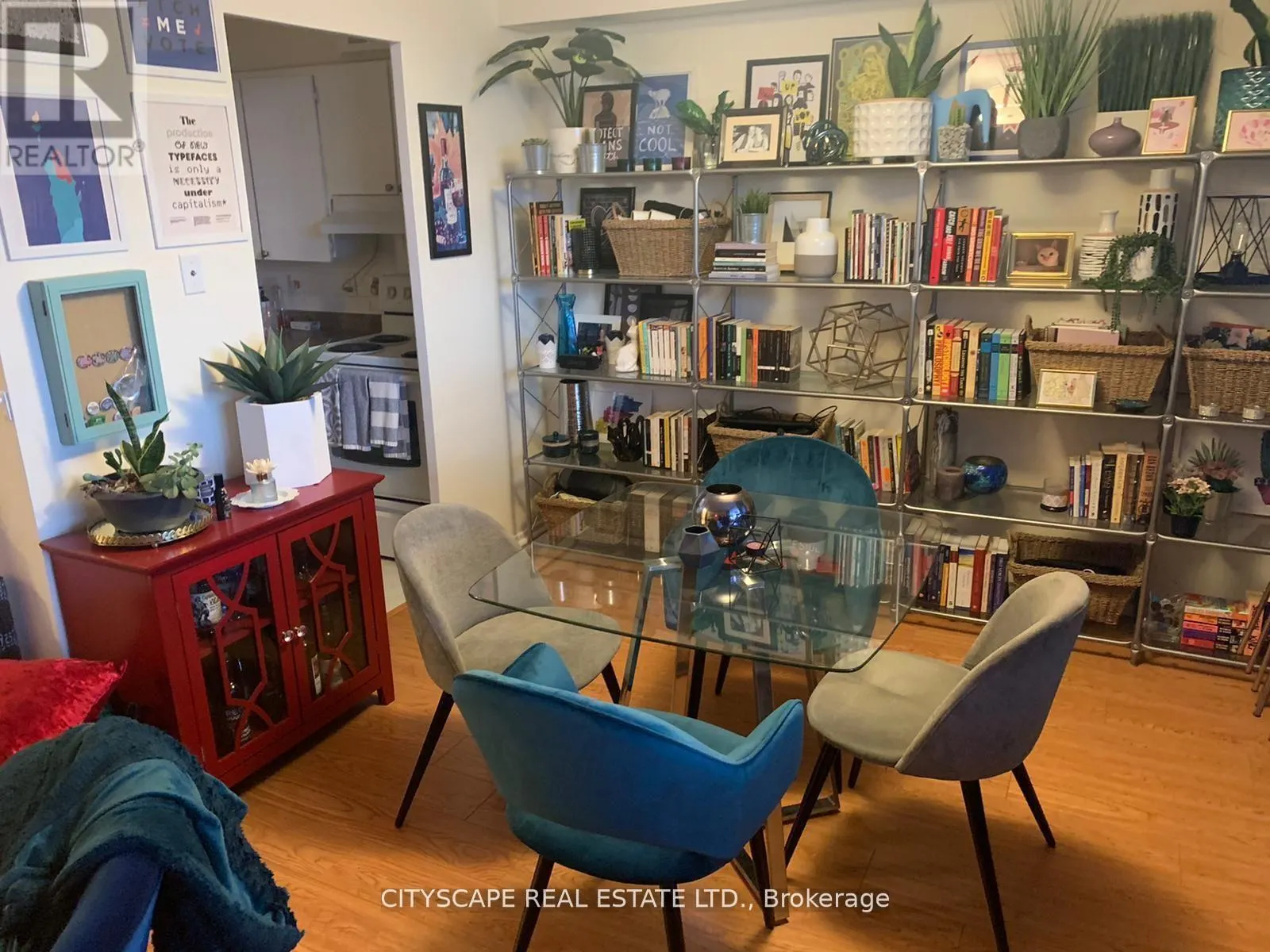 706 - 2550 PHARMACY AVENUE