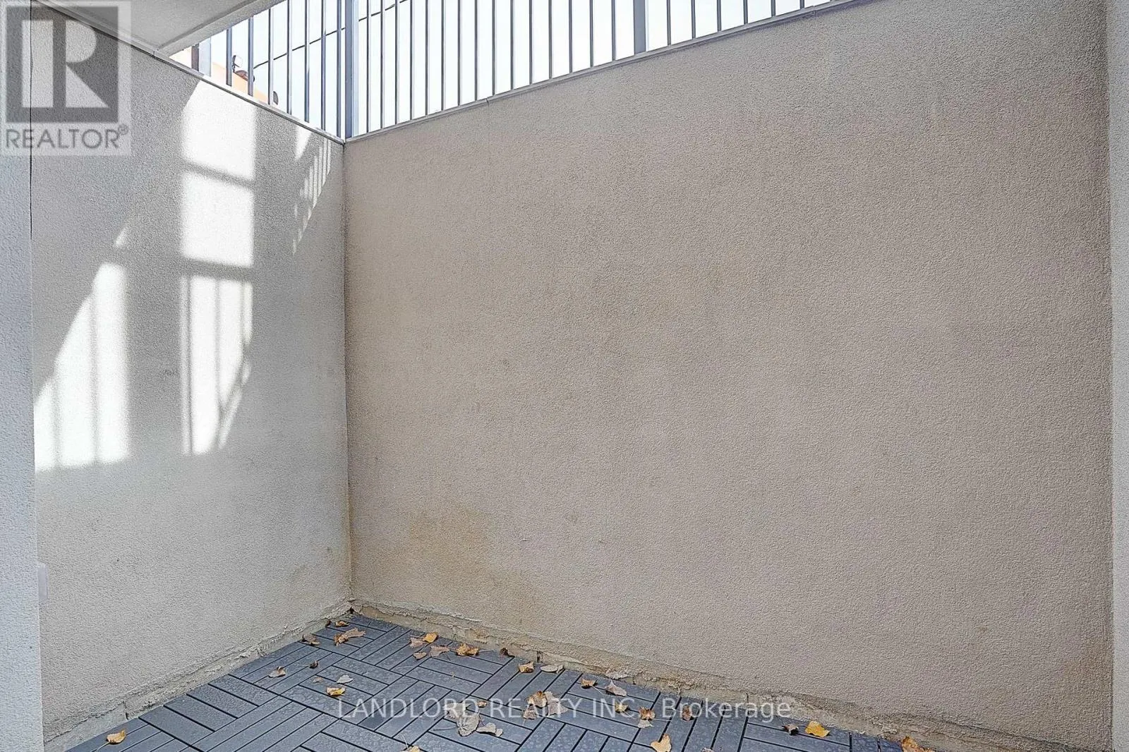 UNIT 1 - 1344 PAPE AVENUE