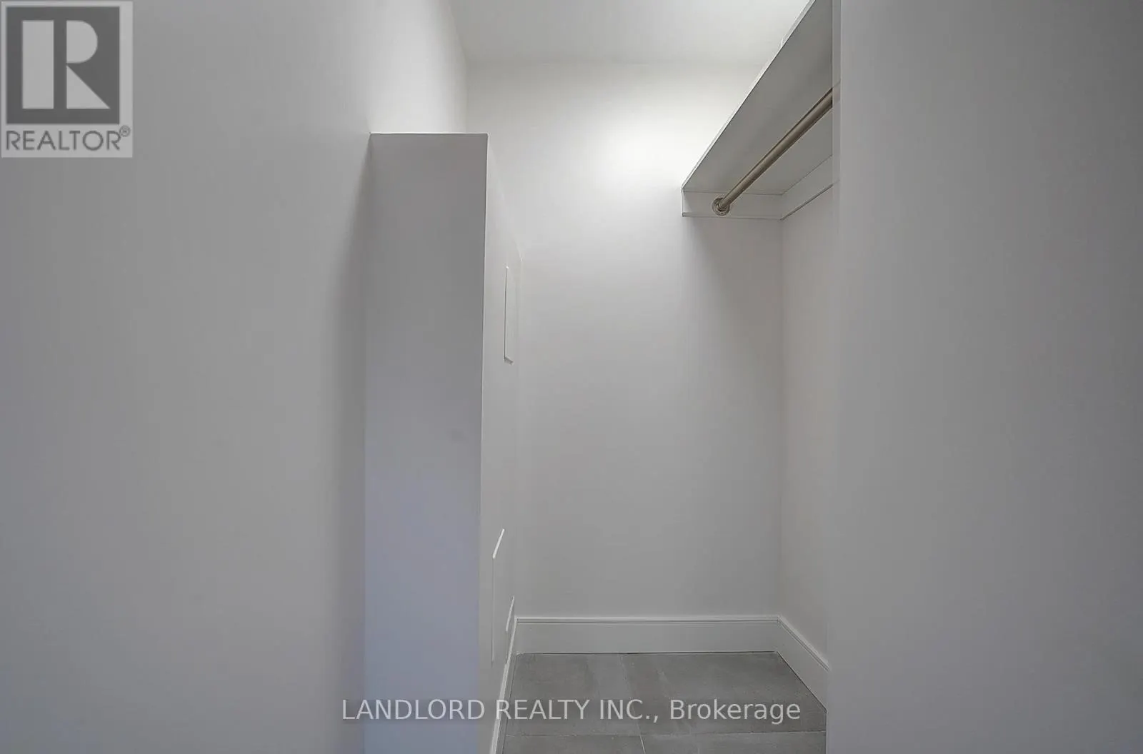 UNIT 1 - 1344 PAPE AVENUE