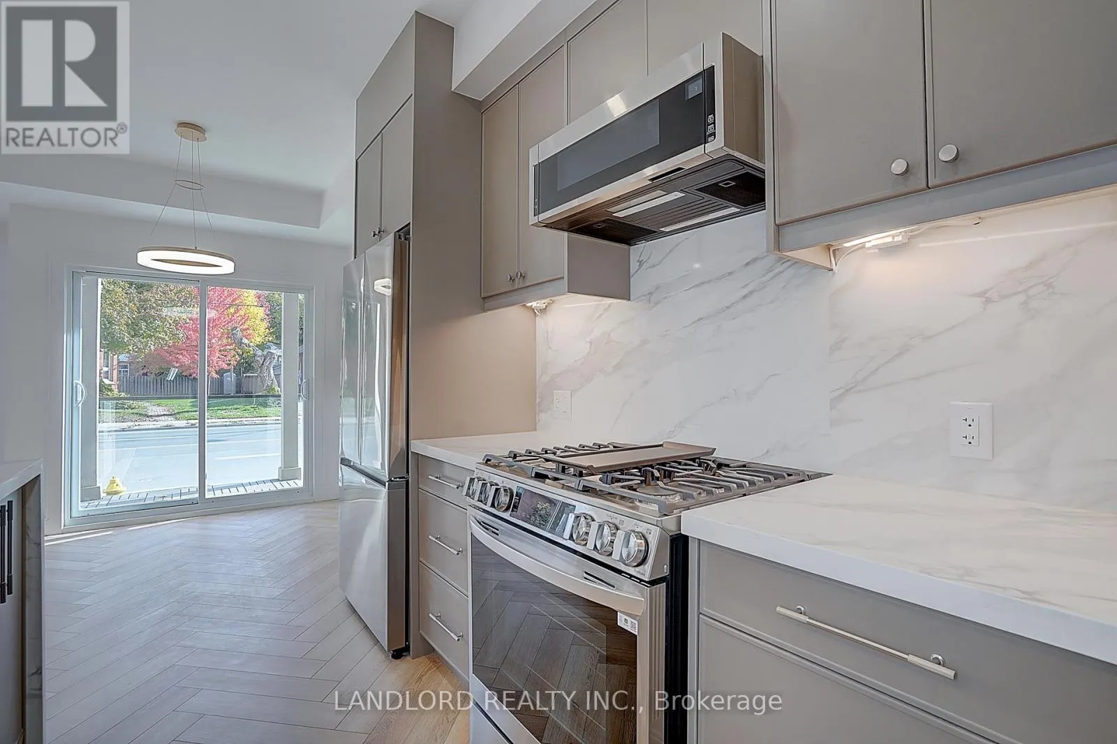 UNIT 1 - 1344 PAPE AVENUE