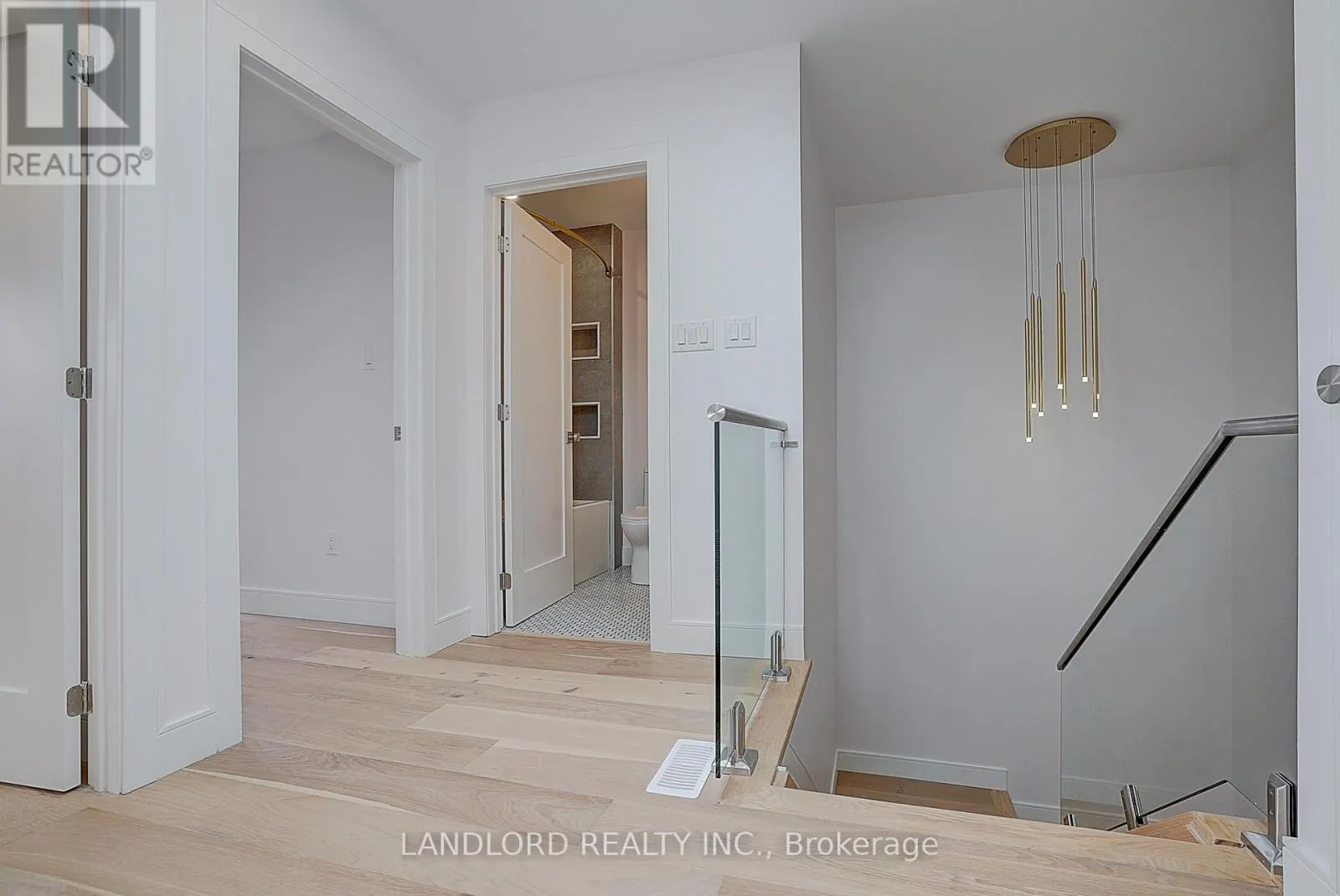 UNIT 2 - 1344 PAPE AVENUE