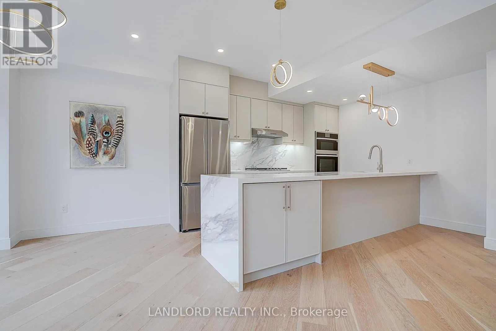 UNIT 2 - 1344 PAPE AVENUE