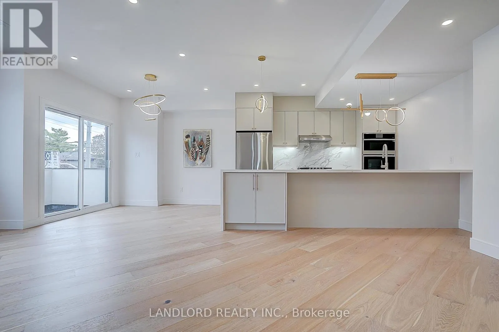 UNIT 2 - 1344 PAPE AVENUE